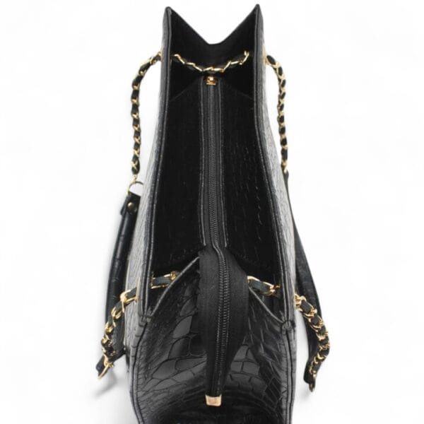 Croc-Black-2