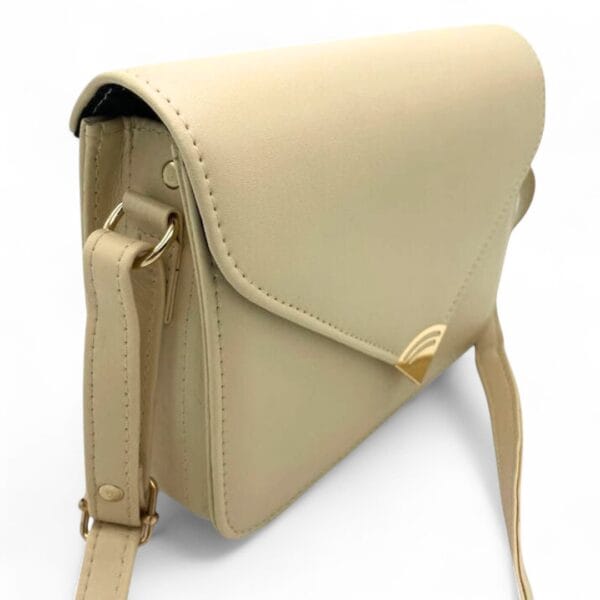Charmy-Beige-Crossbody-2