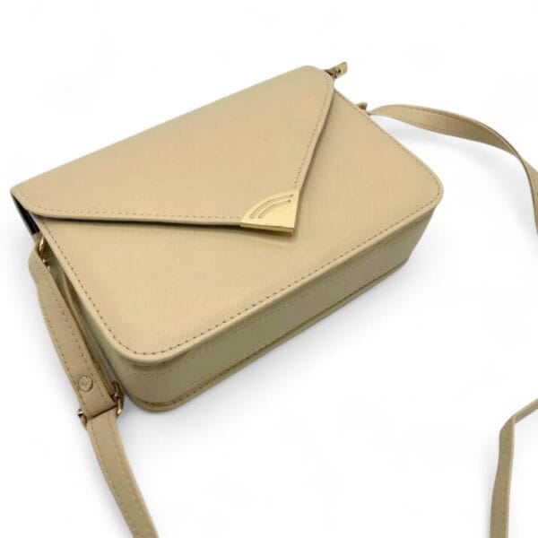 Charmy-Beige-Crossbody-4
