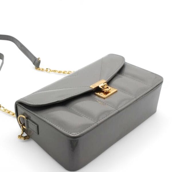 Daisy-Grey-Patent-Crossbody-2
